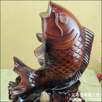 家居裝飾樹脂工藝禮品，仿木年年有魚擺件 高貴精品，開業喬遷送禮首選